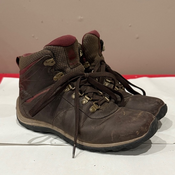 Timberland Shoes - Timberland Brown and Red Winter Boots